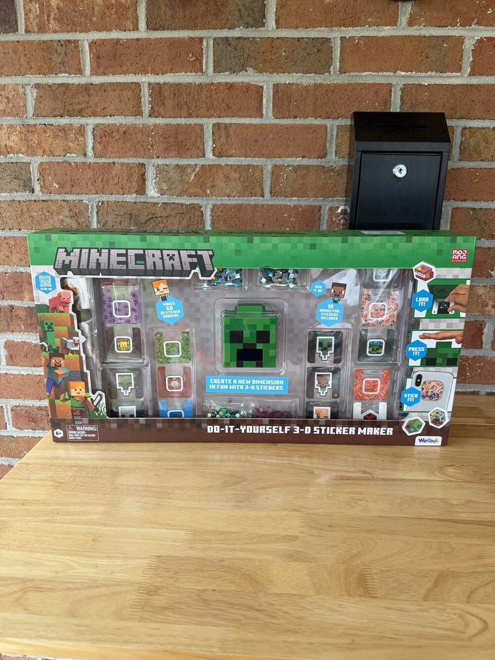 Minecraft 3D Creeper Sticker Maker Craft Kit, DIY Activity Set for Kids